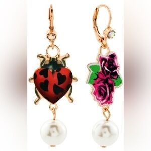 Betsey Johnson Gold Tone Lady Bug & Rose Mismatch Drop Earrings Faux Pearl
